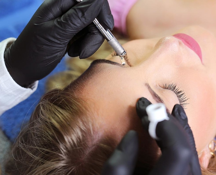 Microblading Augenbrauen Kosmetikstudio Olten